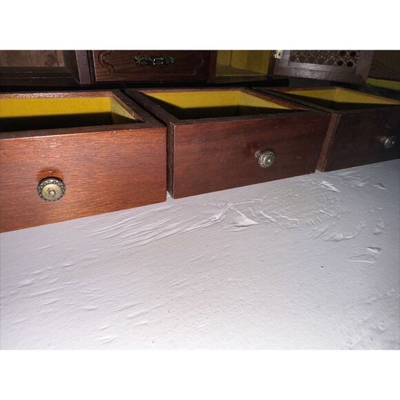 Large Vintage Jewerly Box - Picture 5 of 16